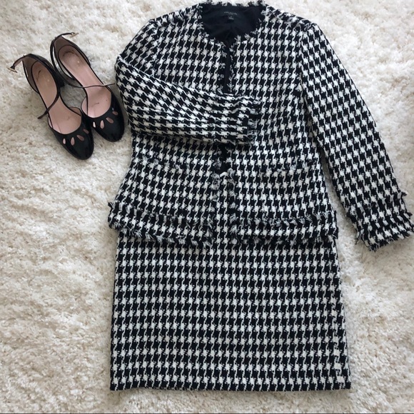 Ann Taylor Dresses & Skirts - 🌸 Ann Taylor Suit
